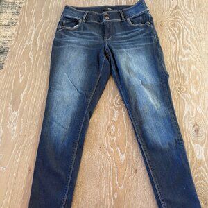 EUC Womens Stitch Fix 1822 Denim vintage dex double button skinny jeans size 32